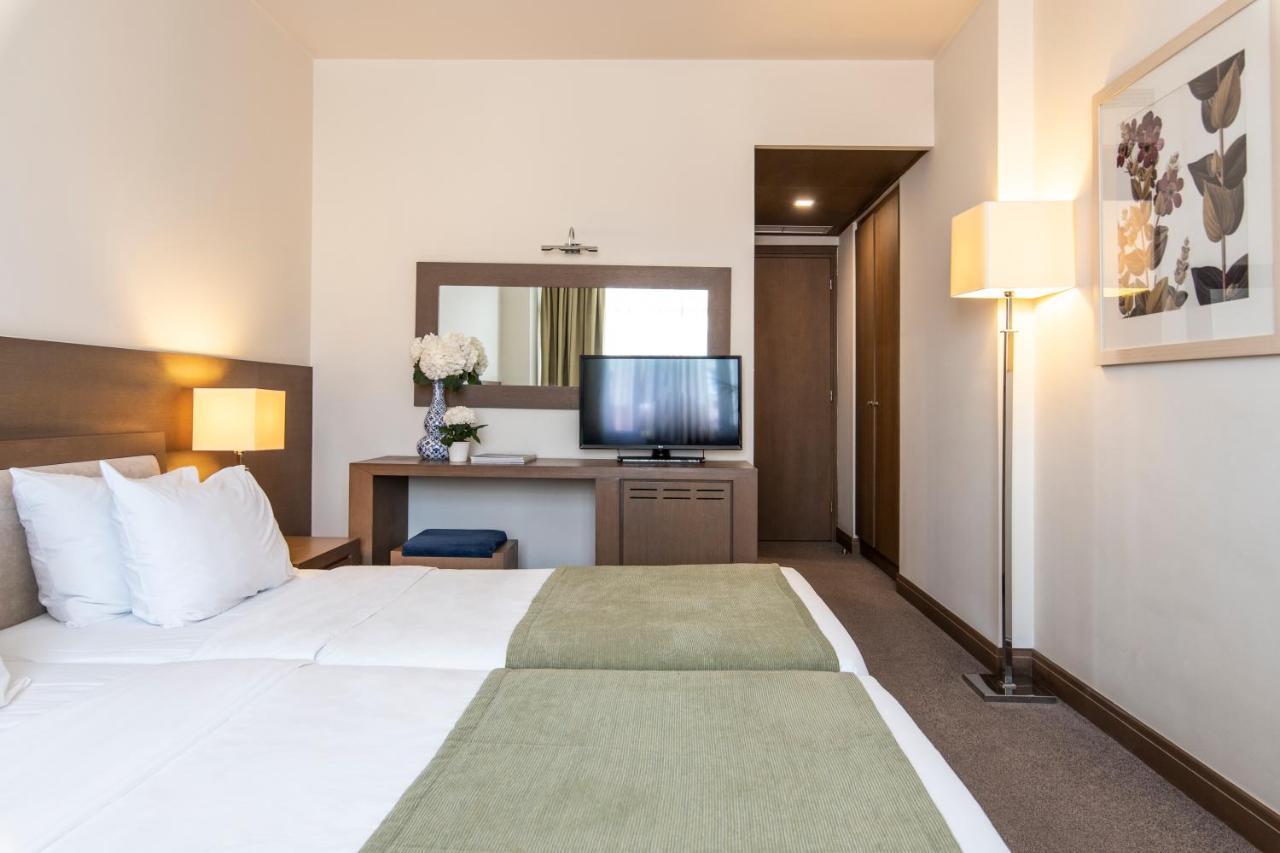 Amalia Hotel Athens Exterior photo